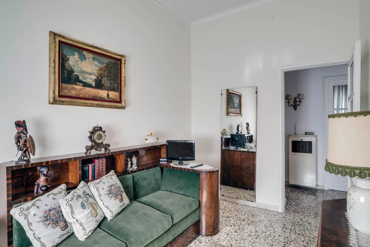 Sentirsi A Casa, Lontano Da Casa-Feel At Home Away From Home Caronno Pertusella Dış mekan fotoğraf